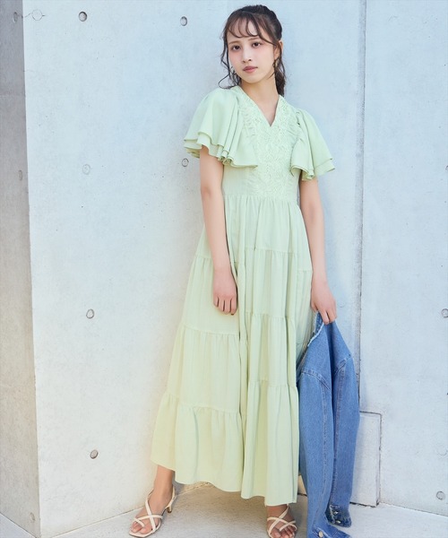 Vネック襟レースティアードワンピース（ワンピース）｜AND COUTURE