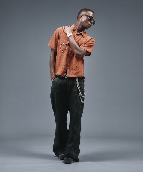 ANDER HUNK(アンダーハンク)の「Studs & Eyelet Design Sier Shirt / スタッズ&アイレットデザインシアーシャツ(シャツ/ブラウス・メンズ・ブラック/ブルー/ブラウン・LARGE/MEDIUM/SMALL)」の10枚目の写真
