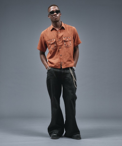 ANDER HUNK(アンダーハンク)の「Studs & Eyelet Design Sier Shirt / スタッズ&アイレットデザインシアーシャツ(シャツ/ブラウス・メンズ・ブラック/ブルー/ブラウン・LARGE/MEDIUM/SMALL)」の11枚目の写真