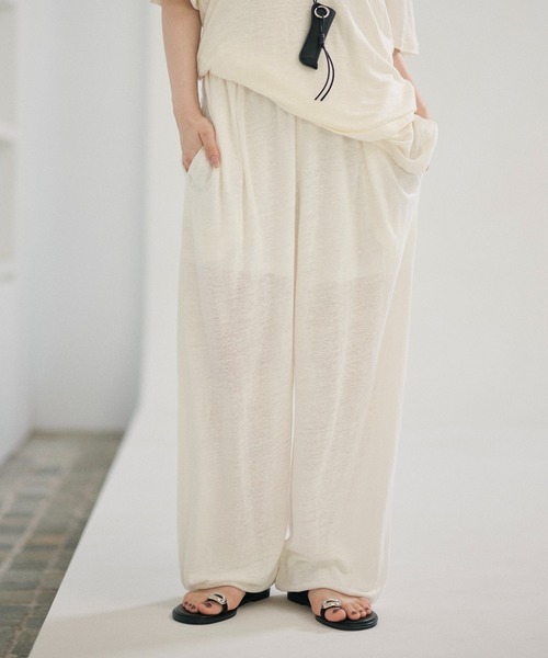 LAULEN(ローレン)の「gathered wide easy pants /ギャザーワイドイージーパンツ(その他パンツ・レディース・カーキ/ホワイト・FREE)」の2枚目の写真