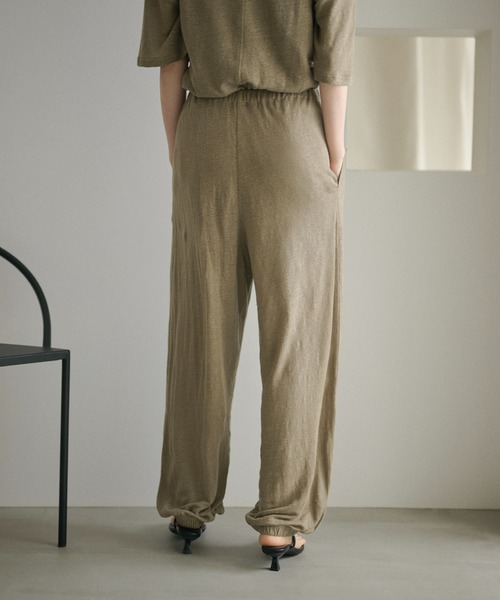 LAULEN(ローレン)の「gathered wide easy pants /ギャザーワイドイージーパンツ(その他パンツ・レディース・カーキ/ホワイト・FREE)」の6枚目の写真