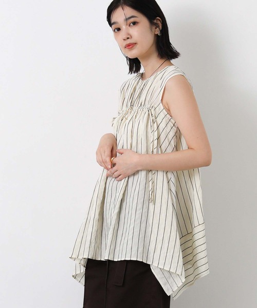 Gready Brilliant(グレディブリリアン)の「ストライプフレア2WAYブラウス(シャツ/ブラウス・レディース・アイボリー/サックスブルー・FREE)」の1枚目の写真