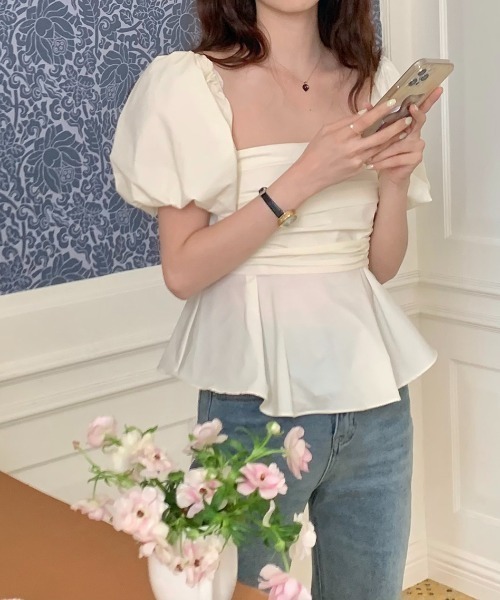semuse(セミューズ)の「シャーリングオフショル半袖パフスリーブブラウス(シャツ/ブラウス・レディース・ピンク/ホワイト/ブラック・FREE)」の10枚目の写真