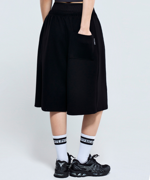 PHYSICAL GARMENTS（フィジカルガーメンツ）の「P5071 ウィメンズレイヤードバermudaパンツ [3COLOR]（その他パンツ・レディース・グレー/ブラック/アイボリー・MEDIUM/SMALL）」の6枚目の写真