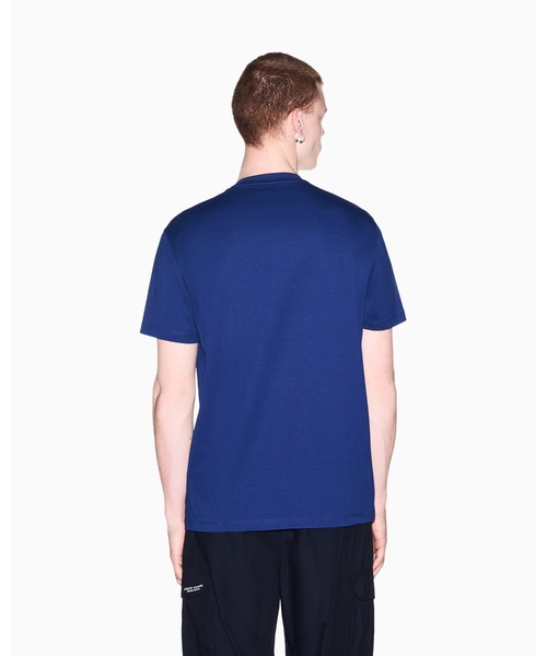 ARMANI EXCHANGE（アルマーニエクスチェンジ）の「【A|X アルマーニ エクスチェンジ】ロゴコラージュ レギュラーフィット 半袖クルーネックTシャツ/REGULAR（EC限定カラー含）（Tシャツ/カットソー・メンズ・オフホワイト/ブルー・LARGE/MEDIUM/SMALL/X-LARGE/XX-LARGE/X-SMALL）」の9枚目の写真