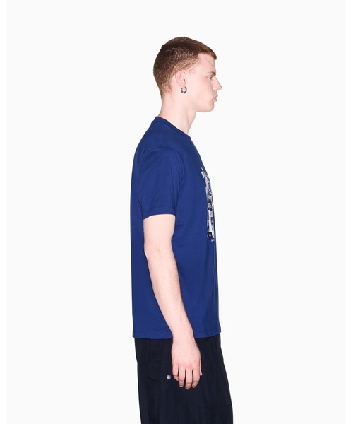 ARMANI EXCHANGE（アルマーニエクスチェンジ）の「【A|X アルマーニ エクスチェンジ】ロゴコラージュ レギュラーフィット 半袖クルーネックTシャツ/REGULAR（EC限定カラー含）（Tシャツ/カットソー・メンズ・オフホワイト/ブルー・LARGE/MEDIUM/SMALL/X-LARGE/XX-LARGE/X-SMALL）」の10枚目の写真