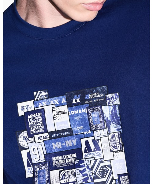 ARMANI EXCHANGE（アルマーニエクスチェンジ）の「【A|X アルマーニ エクスチェンジ】ロゴコラージュ レギュラーフィット 半袖クルーネックTシャツ/REGULAR（EC限定カラー含）（Tシャツ/カットソー・メンズ・オフホワイト/ブルー・LARGE/MEDIUM/SMALL/X-LARGE/XX-LARGE/X-SMALL）」の11枚目の写真