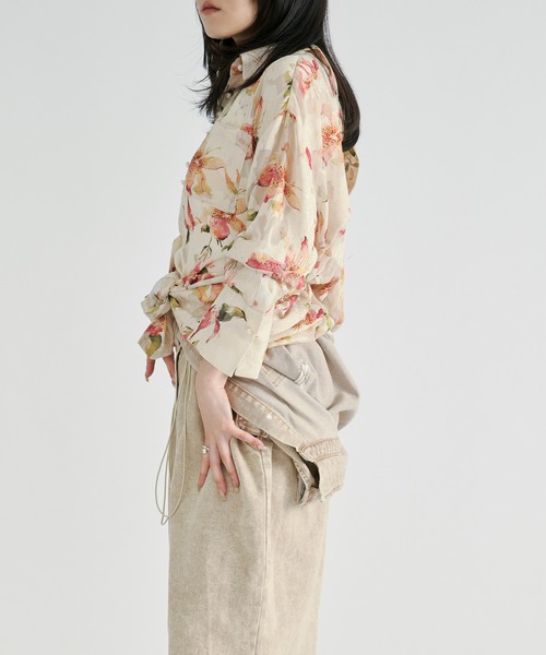 Ezick(エジック)の「Flower waist mark sheer shirt / ウエストコードフラワーシアーシャツ(シャツ/ブラウス・レディース・アイボリー/ブラック・FREE)」の7枚目の写真