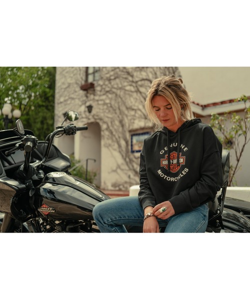 Harley-Davidson（ハーレーダビッドソン）の「H-D(R) エッセンシャル・カットオフ・フーディー（パーカー・レディース・ブラック系その他・MEDIUM/SMALL/LARGE）」の5枚目の写真