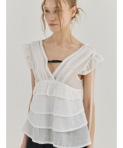 Sorry,Too Much Love(ソーリートゥーマッチラブ)の「Pintuck Lace Tiered Blouse_Ivory(シャツ/ブラウス・レディース・その他・FREE)」の1枚目の写真