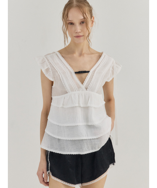 Sorry,Too Much Love(ソーリートゥーマッチラブ)の「Pintuck Lace Tiered Blouse_Ivory(シャツ/ブラウス・レディース・その他・FREE)」の5枚目の写真