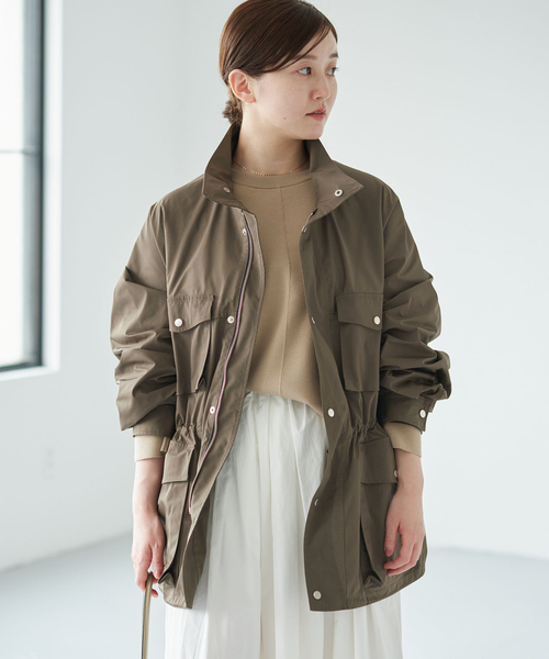 IENA(イエナ)の「《/手洗い可》撥水ポリエステルツイルユーティリティジャケット(その他アウター・レディース・カーキ/ブラック・FREE)」の2枚目の写真