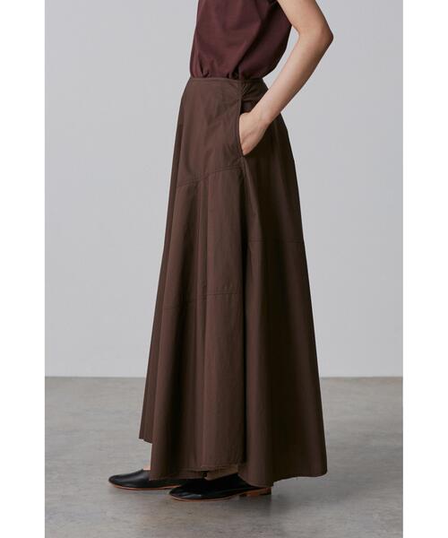 YLEVE(イレーヴ)の「YLEVE / SUVIN COTTON TYPEWRITER SKIRT(スカート・レディース・ブラウン/ブラック・1/0/2)」の13枚目の写真