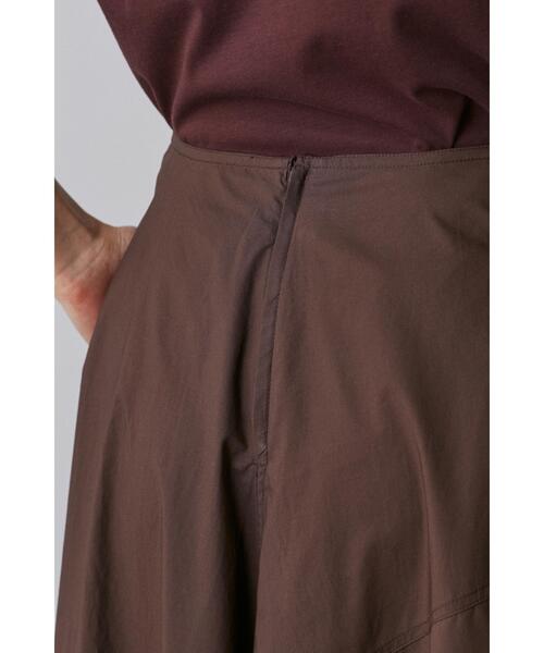YLEVE(イレーヴ)の「YLEVE / SUVIN COTTON TYPEWRITER SKIRT(スカート・レディース・ブラウン/ブラック・1/0/2)」の17枚目の写真