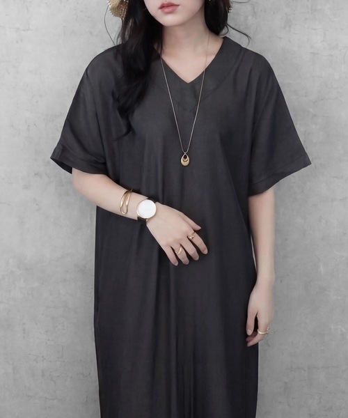 SELECT LEVERY(セレクトリベリー)の「ポケット付き楽ちんVネックロングワンピース(ワンピース・レディース・ブラック/ミント/ネイビー・MEDIUM/LARGE)」の18枚目の写真