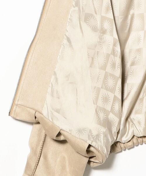 Ray BEAMS(レイビームス)の「UGG(R) / Coleta Bubble Jacket(ブルゾン・レディース・ベージュ・SMALL)」の5枚目の写真