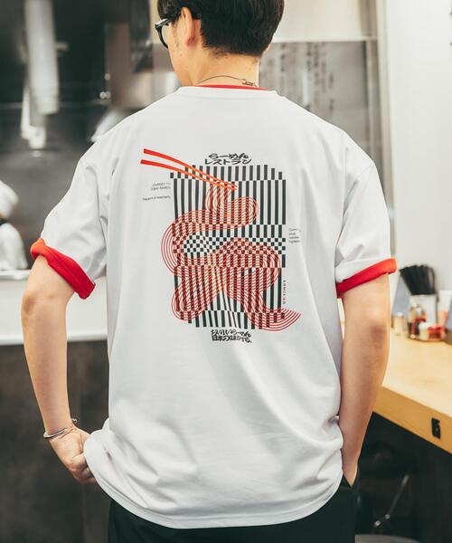 Collaboration URBAN RESEARCH(コラボレーションアーバンリサーチ)の「KAMUKURA×UR T-SHIRTS Lantern(Tシャツ/カットソー・メンズ・ホワイト系その他/チャコールグレー/ホワイト/レッド/ブラウン・LARGE/MEDIUM/SMALL)」の8枚目の写真