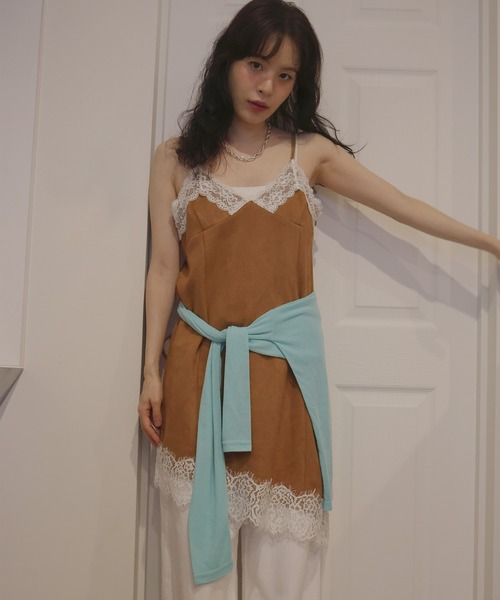 Mili affinity(ミリアフィニティー)の「スウェードキャミワンピース(ワンピース・レディース・キャメル/アイボリー/ブラック/ブラウン・FREE)」の6枚目の写真