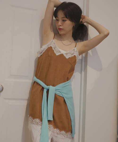 Mili affinity(ミリアフィニティー)の「スウェードキャミワンピース(ワンピース・レディース・キャメル/アイボリー/ブラック/ブラウン・FREE)」の19枚目の写真