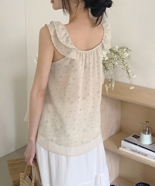 STAY MOTION（ステイモーション）の「【WEB限定】小花柄フリルシアーブラウス［骨格ウェーブ／フェミニン／ガーリー／韓国ファッション］（シャツ/ブラウス・レディース・アイボリー/オフホワイト・F）」の9枚目の写真