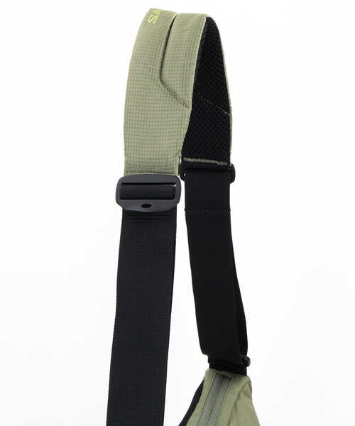 SALOMON(サロモン)の「SALOMON/サロモン ACS SHOULDER BAG(ショルダーバッグ・メンズ・その他9・ONE SIZE)」の8枚目の写真