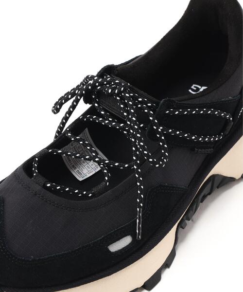 UGG（アグ）の「UGG/アグ/RetroFi Low Ballet Sneaker/レトロファイ ロー バレエ スニーカー/1184511（スニーカー・レディース・アイボリー/ブラック・7/6/8）」の5枚目の写真