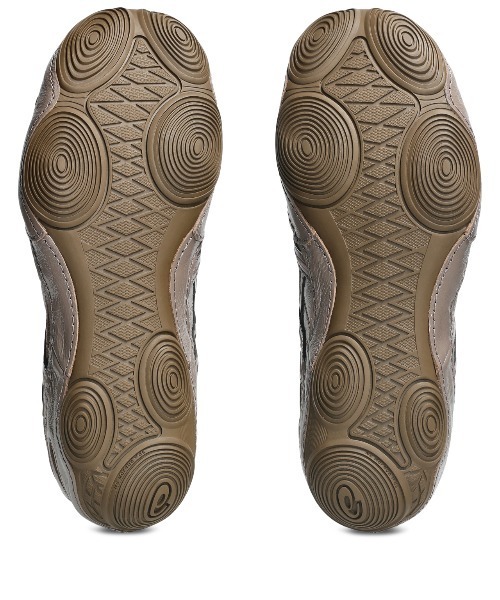 ASICS(アシックス)の「HYPERSYNC / ハイパーシンク(スニーカー・レディース・ブラウン系その他・28/29/28.5/23/25.5/24.5/27.5/25/26/26.5/23.5/27/24)」の7枚目の写真