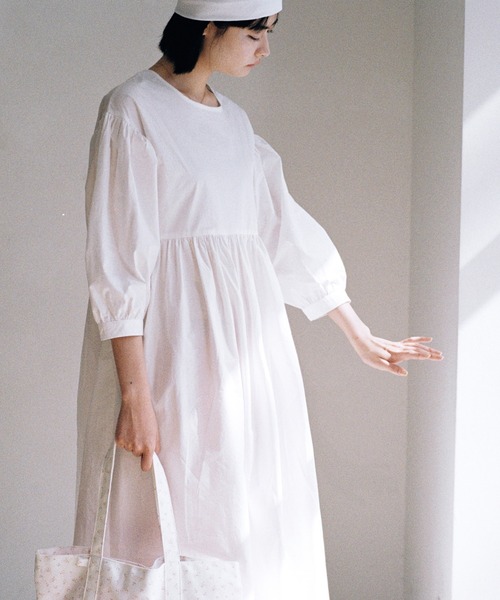 shesaidthat(シーセッドザット)の「shesaidthat - ギャザーワンピース / Gather Dress(ワンピース・レディース・ネイビー/ホワイト・FREE)」の9枚目の写真