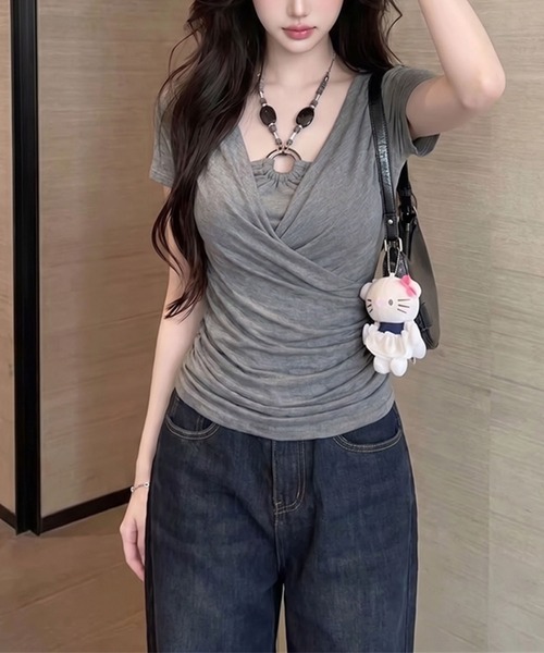 Girly Doll（ガーリードール）の「フェイクレイヤードビーズホルターネック半袖トップス（Tシャツ/カットソー・レディース・グレー/ホワイト/ブラック/ブラウン・FREE）」の6枚目の写真