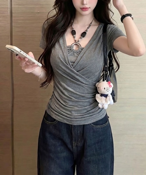 Girly Doll（ガーリードール）の「フェイクレイヤードビーズホルターネック半袖トップス（Tシャツ/カットソー・レディース・グレー/ホワイト/ブラック/ブラウン・FREE）」の8枚目の写真