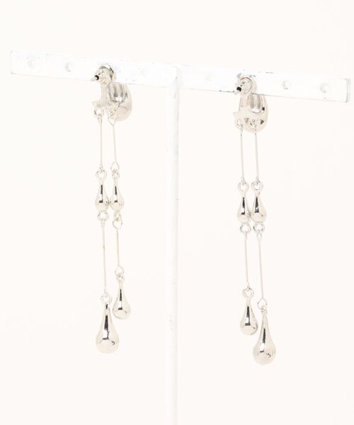 tone（トーン）の「【88eighty-eight】シルバードロップロングシンプルピアス【import】(MA)（ピアス（両耳用）・レディース・シルバー・FREE）」の6枚目の写真