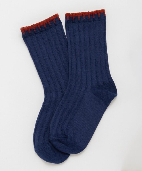 BRANSHES(ブランシェス)の「ブランケットステッチ風配色ソックス(ソックス/靴下・キッズ・ネイビー/ブラウン・13-15㎝/19-21㎝/16-18㎝)」の1枚目の写真
