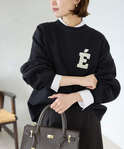 SLOBE IENA(スローブイエナ)の「《WEB限定カラーあり/シリーズあり/追加》サガラ刺繍スウェットライクニット(ニット/セーター・レディース・チャコールグレー/ブラック/ベージュ/ネイビー・FREE)」の1枚目の写真
