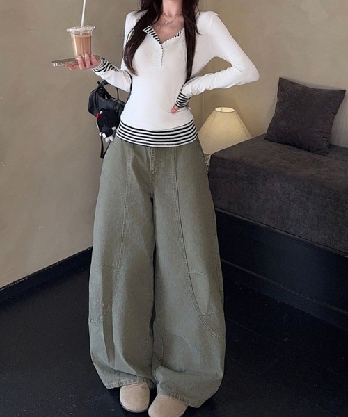 FLINEA(フリネア)の「ストライプ切り替えフェイクレイヤードTシャツ(Tシャツ/カットソー・レディース・ホワイト/チャコールグレー/ブラック・FREE)」の14枚目の写真