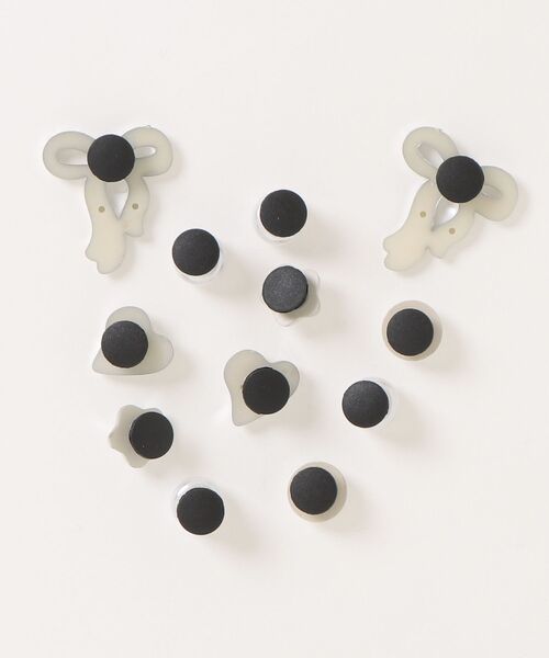 Vini(ヴィニ)の「シルバーリボン&メタルシューズチャームセット(シューズアクセサリー・レディース・シルバー系その他/シルバー系その他2・FREE)」の3枚目の写真