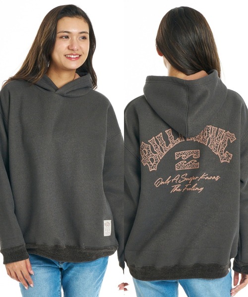 BILLABONG(ビラボン)の「BILLABONG ウィメンズ SHAGGY BONDING ARCH PARKA パーカー 【2026年秋冬モデル】/ビラボンバックプリントプルオーバーフーディー(パーカー・レディース・アイボリー/オフホワイト/ブルー系その他・MEDIUM/LARGE)」の1枚目の写真