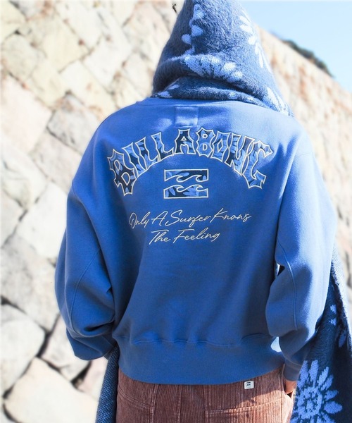 BILLABONG(ビラボン)の「BILLABONG ウィメンズ SHAGGY BONDING ARCH PARKA パーカー 【2026年秋冬モデル】/ビラボンバックプリントプルオーバーフーディー(パーカー・レディース・アイボリー/オフホワイト/ブルー系その他・MEDIUM/LARGE)」の8枚目の写真