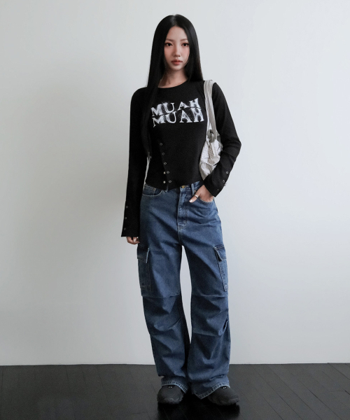 muahmuah（ムーアムーア）の「スリットスナップボタン長袖Tシャツ [ブラック]（Tシャツ/カットソー・レディース・その他・FREE）」の8枚目の写真