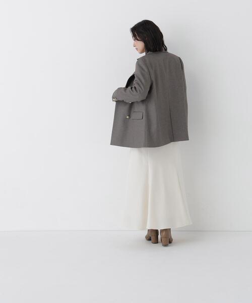 NATURAL BEAUTY BASIC(ナチュラルビューティーベーシック)の「ダブルブレストボクシージャケットⅡ(テーラードジャケット・レディース・グレー/ブラウン・MEDIUM/SMALL)」の21枚目の写真