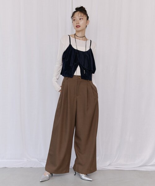 COLONY 2139（コロニートゥーワンスリーナイン）の「【オケージョン/2SET】ベロアリボンビスチェキャミ＆Tシャツ（Tシャツ/カットソー・レディース・ネイビー/ブラウン・FREE）」の6枚目の写真