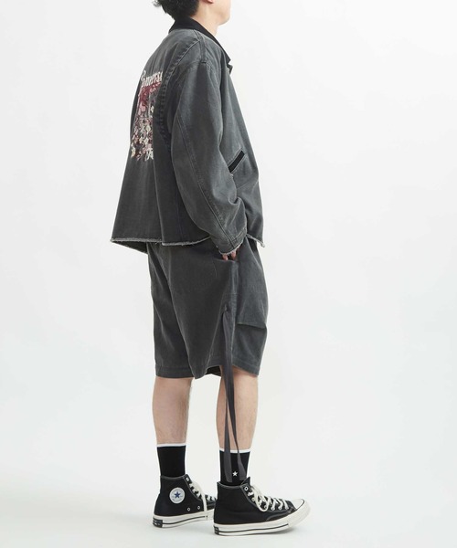 CONVERSE TOKYO(コンバーストウキョウ)の「EMBROIDERY DETROIT JACKET(ブルゾン・レディース・オリーブ/ブラック・SMALL/MEDIUM)」の9枚目の写真