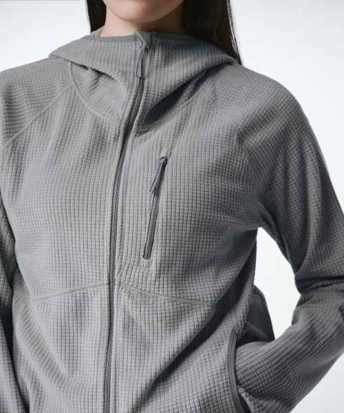 MUSINSA STANDARD WOMAN（ムシンサスタンダードウーマン）の「[シティレジャー] ウィメンズ グリッド ポーラ フリース バラクラバ フーデッド ジップアップ [ライトグレー]（パーカー・レディース・その他・X-SMALL/SMALL/MEDIUM/LARGE）」の6枚目の写真