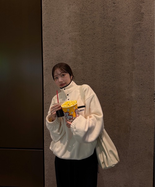 lawgy(ラウジー)の「big circular form single handle gather bag / ビッグサーキュラーフォームシングルハンドルギャザーバッグ(トートバッグ・レディース・アイボリー/ブラック/ブラウン・FREE)」の20枚目の写真