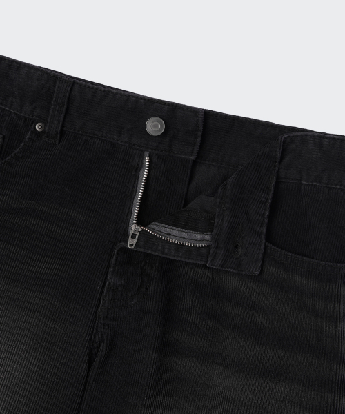 MUSINSA STANDARD WOMAN（ムシンサスタンダードウーマン）の「ウィメンズフェイデッド11Wコーデュロイワイドパンツ[ブラック]（その他パンツ・レディース・その他・30/29/28/27/26/25/24）」の2枚目の写真