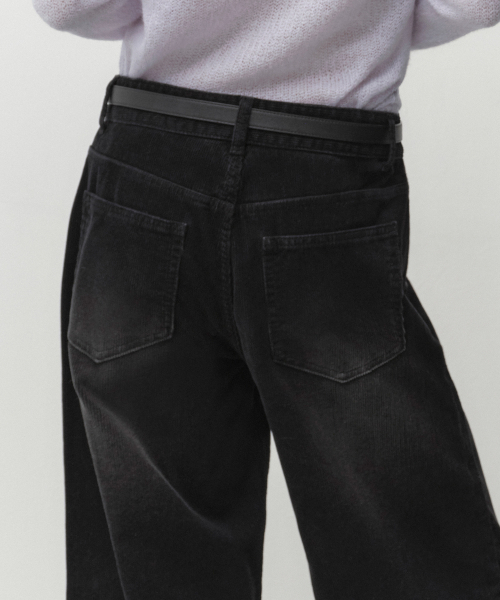 MUSINSA STANDARD WOMAN（ムシンサスタンダードウーマン）の「ウィメンズフェイデッド11Wコーデュロイワイドパンツ[ブラック]（その他パンツ・レディース・その他・30/29/28/27/26/25/24）」の4枚目の写真