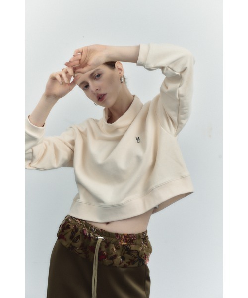 Muel Chic(ミュエルシック)の「Mia Pullover ミアプルオーバー(スウェット・レディース・ブラウン/ネイビー/ブラック/アイボリー・FREE)」の7枚目の写真