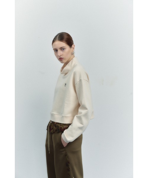 Muel Chic(ミュエルシック)の「Mia Pullover ミアプルオーバー(スウェット・レディース・ブラウン/ネイビー/ブラック/アイボリー・FREE)」の5枚目の写真