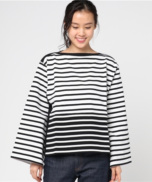 SHIPS（シップス）の「MAISON CHANTOISE: フレアスリーブトップ（Tシャツ/カットソー・レディース・ダークブルー/ホワイト・ONE SIZE）」の3枚目の写真