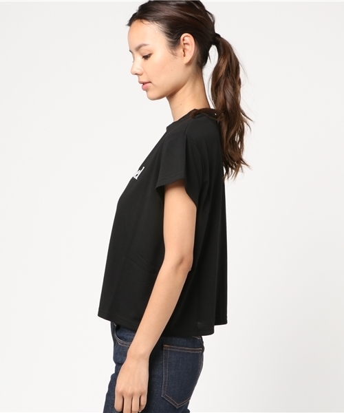 Re:EDIT（リエディ）の「[着まわしやすいから毎日でも着たくなる]シンプルロゴプリントTシャツトップス/カットソー・Tシャツ[リエディ]（Tシャツ/カットソー・レディース・ベージュ/ラベンダー/ネイビー/ブラック/ホワイト/マスタード・X-LARGE/SMALL/MEDIUM/LARGE）」の10枚目の写真
