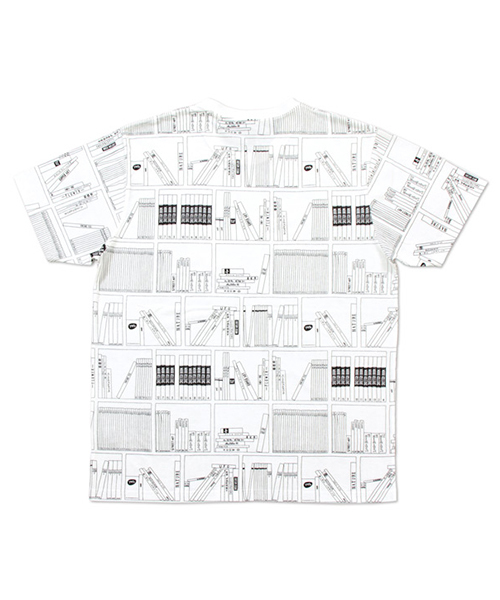 Design Tshirts Store graniph(デザイン ティーシャツ ストア グラニフ)の「マルチパターンTシャツH/アートブックライブラリー(Tシャツ/カットソー・メンズ・ホワイト・MEDIUM/SMALL/LARGE/X-SMALL)」の4枚目の写真